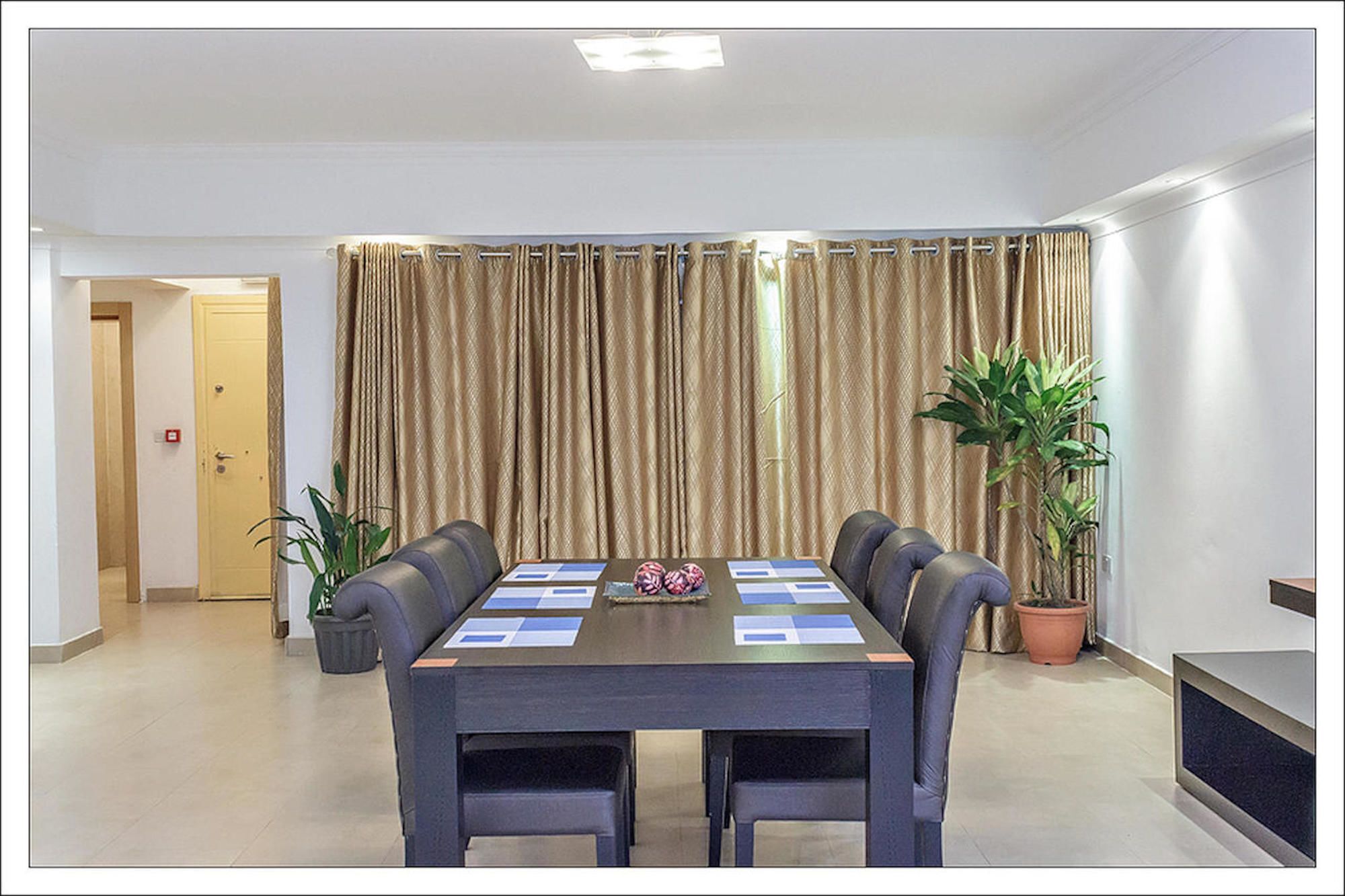 Reeve Court Apartment Lagos Bagian luar foto